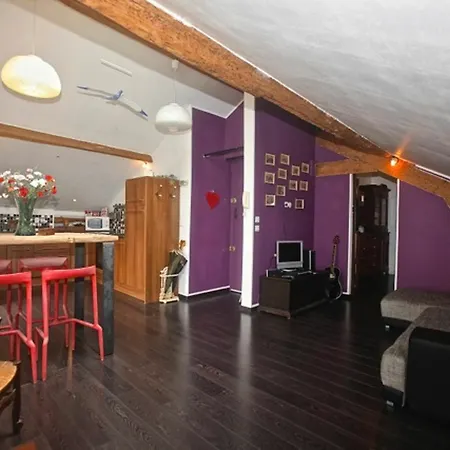 With One Bedroom In Cannes, With Wonderful View And Wif